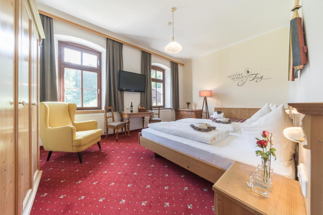 Hotel Gasthof Gribelehof Lienz Exteriör bild