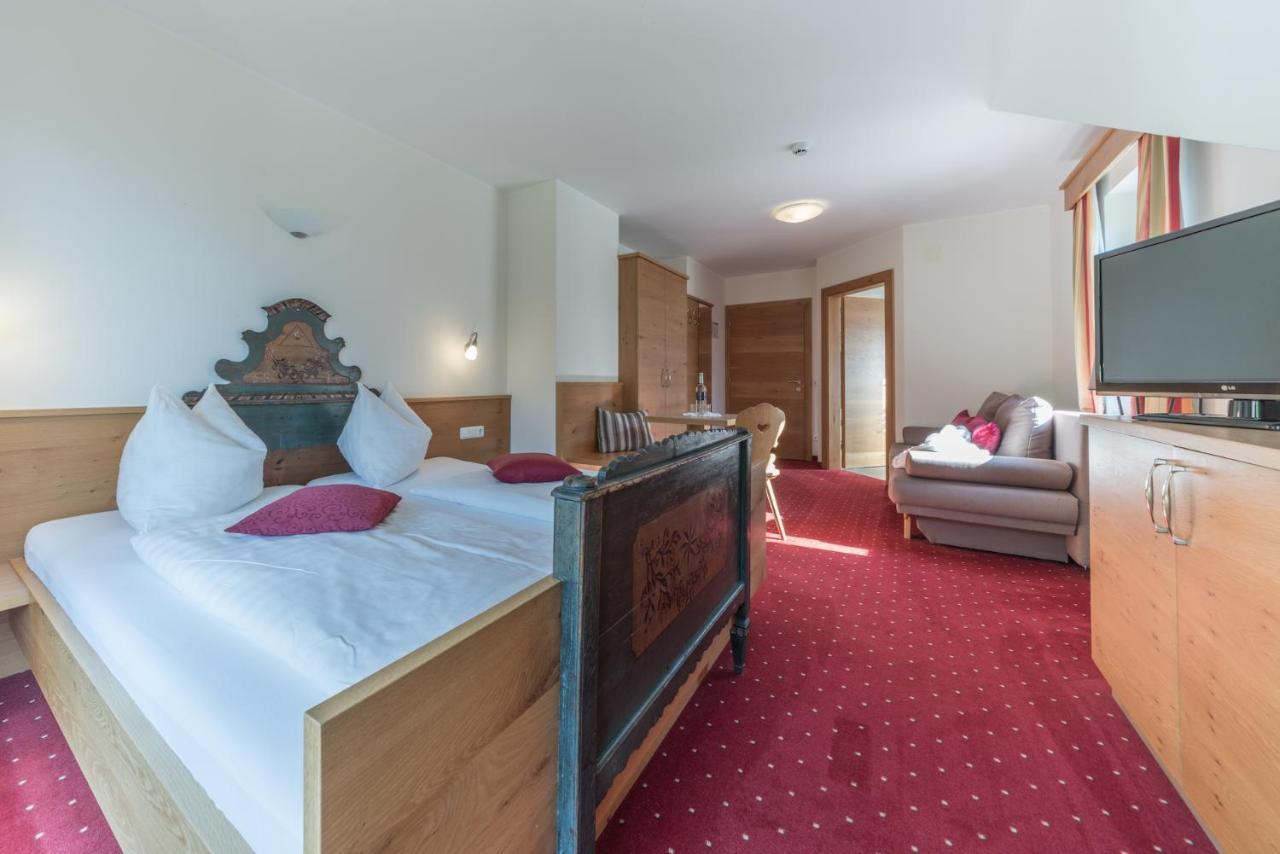 Hotel Gasthof Gribelehof Lienz Exteriör bild
